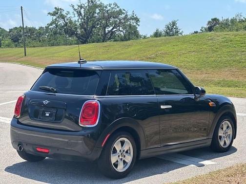 2019 MINI Hardtop Cooper
