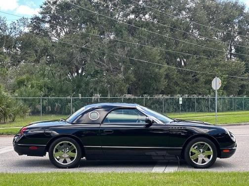 2002 Ford Thunderbird Premium