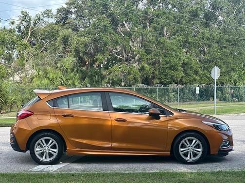 2017 Chevrolet Cruze LT