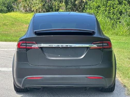 2018 Tesla Model X 100D