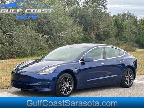 2020 Tesla Model 3 Standard Range Plus