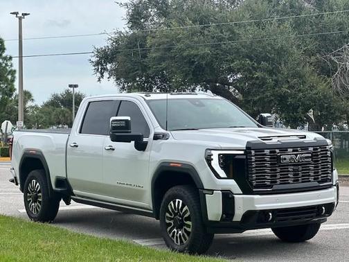 2025 GMC Sierra 2500 Denali Ultimate
