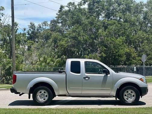 2020 Nissan Frontier SV