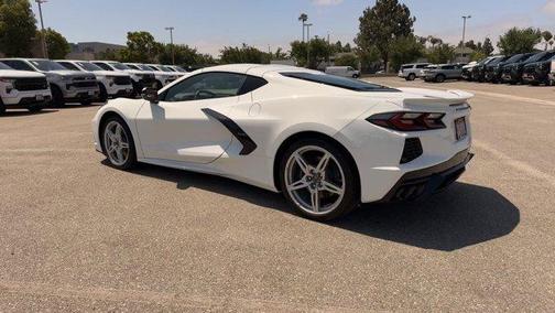 2023 Chevrolet Corvette Stingray w/1LT