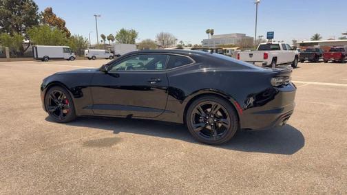 2021 Chevrolet Camaro LT1
