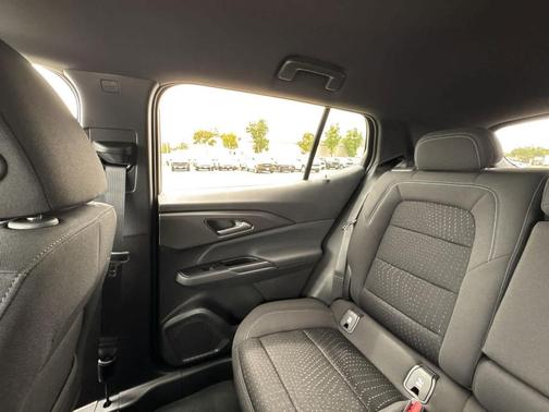 2025 Chevrolet Equinox EV LT1 w/PCY