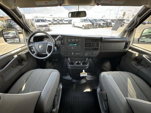 2025 Chevrolet Express 2500 Work Van