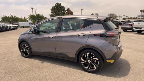 2022 Chevrolet Bolt EV 2LT
