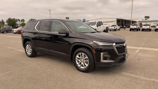 2023 Chevrolet Traverse LS