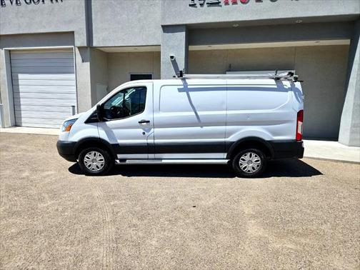 2017 Ford Transit-250 Base