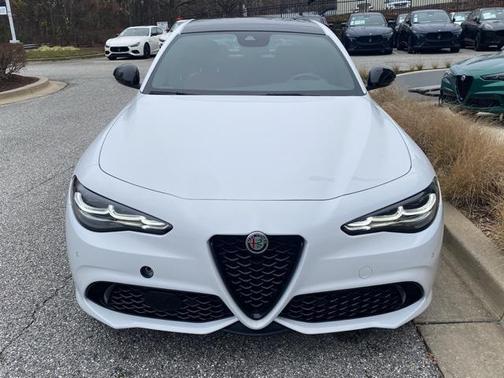 2024 Alfa Romeo Giulia Veloce AWD