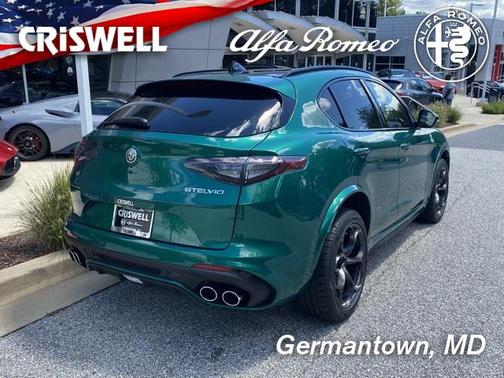 2024 Alfa Romeo Stelvio Quadrifoglio