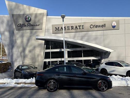 2022 Alfa Romeo Giulia Veloce