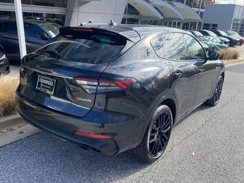 2022 Maserati Levante Modena