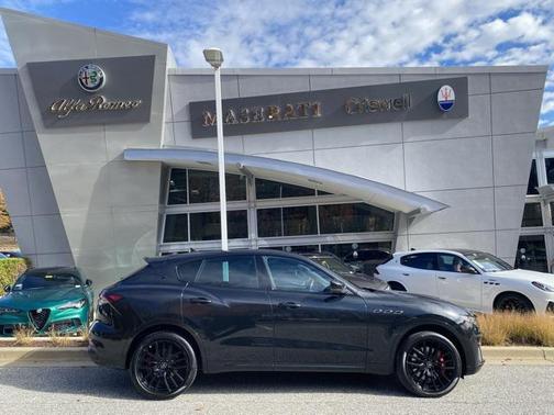 2022 Maserati Levante Modena