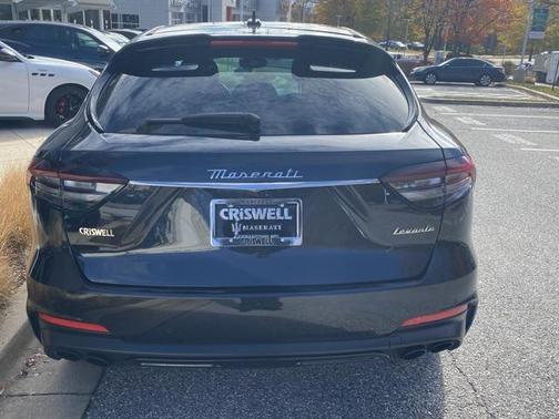 2022 Maserati Levante Modena