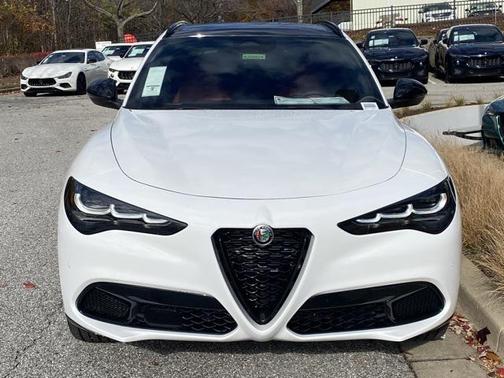 2025 Alfa Romeo Stelvio Sprint AWD