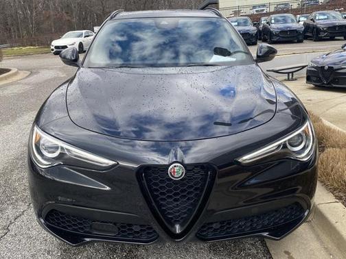 2023 Alfa Romeo Stelvio Veloce AWD