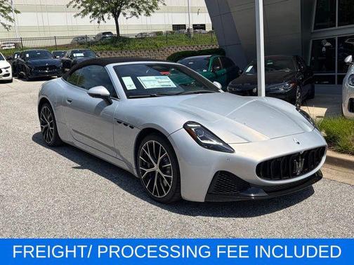 Bianco Astro Metallic 2026 Maserati GranCabrio