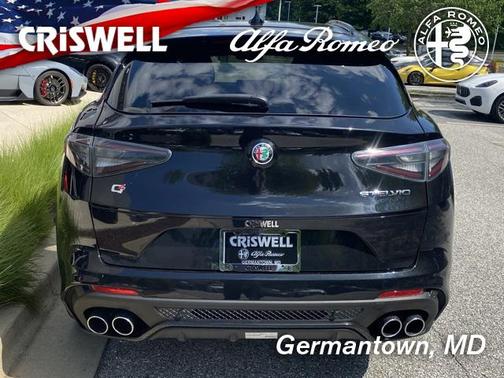 2024 Alfa Romeo Stelvio Quadrifoglio