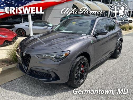 2024 Alfa Romeo Stelvio Quadrifoglio