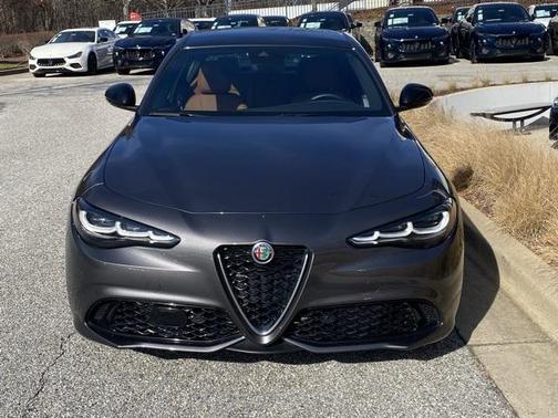 2024 Alfa Romeo Giulia Ti
