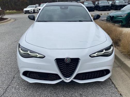 2024 Alfa Romeo Giulia Ti