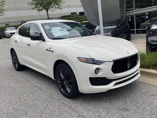 2024 Maserati Levante GT Ultima