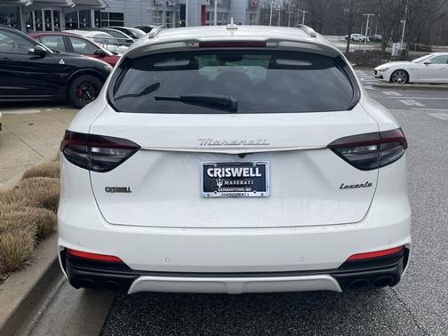 2022 Maserati Levante Trofeo