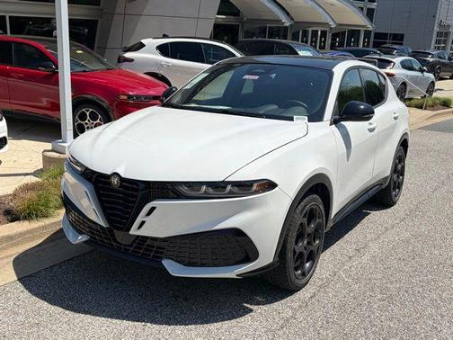 Milano White 2026 Alfa Romeo Tonale Sprint