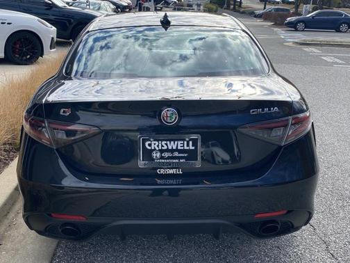 2025 Alfa Romeo Giulia AWD