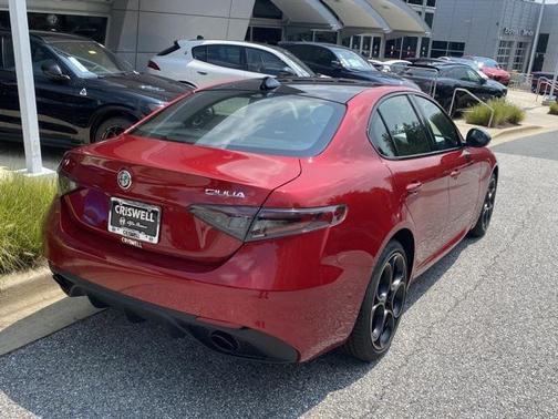 2025 Alfa Romeo Giulia Intensa AWD