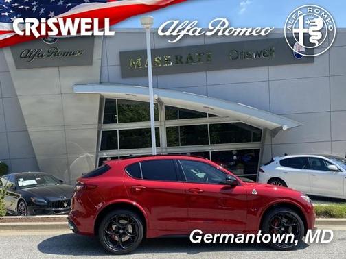 2023 Alfa Romeo Stelvio Quadrifoglio