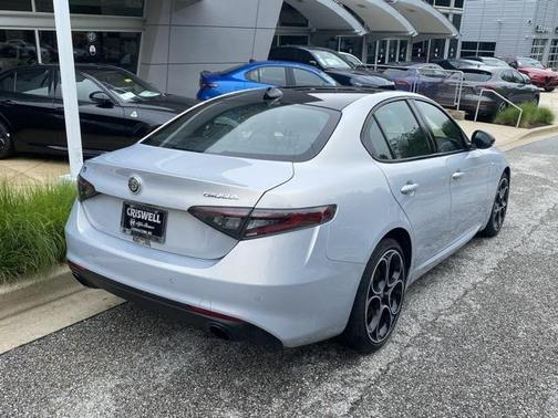 2024 Alfa Romeo Giulia Ti