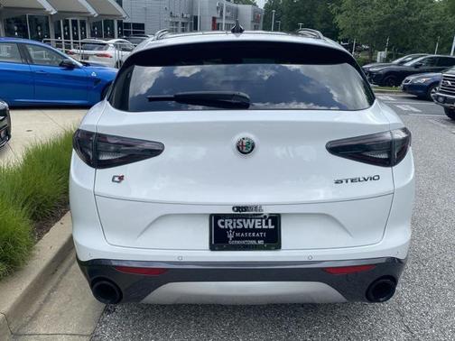 2024 Alfa Romeo Stelvio Ti