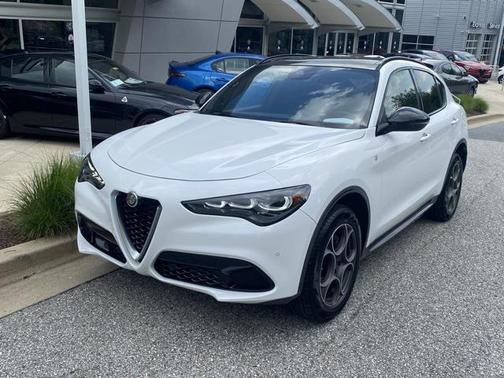 2024 Alfa Romeo Stelvio Ti
