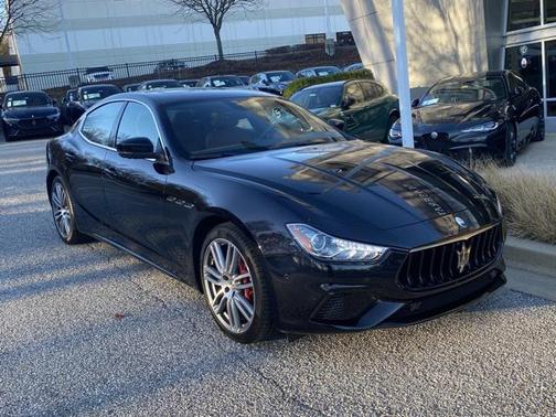2022 Maserati Quattroporte Modena Q4