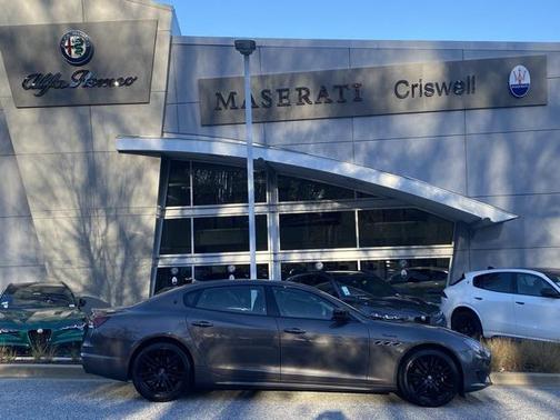 2022 Maserati Quattroporte Modena Q4