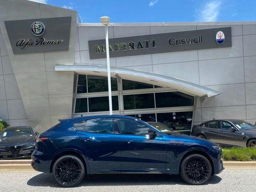 Blue Royale Special Metallic 2024 Maserati Levante Trofeo V8 Ultima