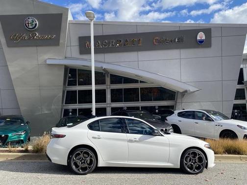 2025 Alfa Romeo Giulia AWD