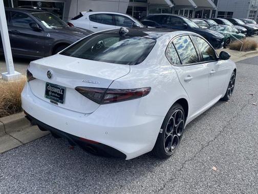 2025 Alfa Romeo Giulia AWD