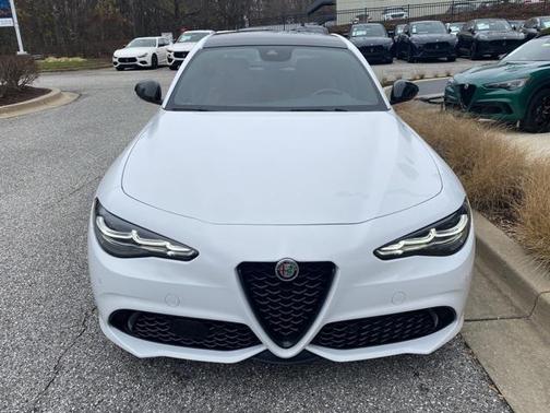 2024 Alfa Romeo Giulia Veloce RWD