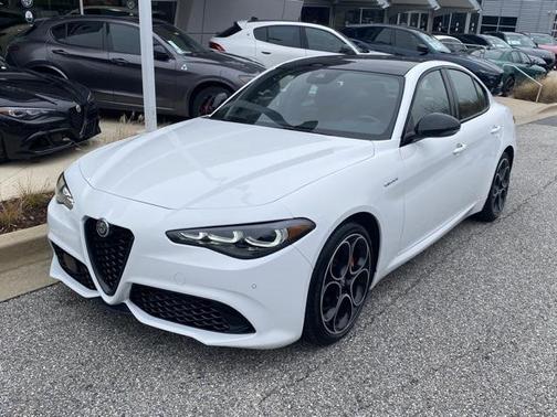 2024 Alfa Romeo Giulia Veloce RWD