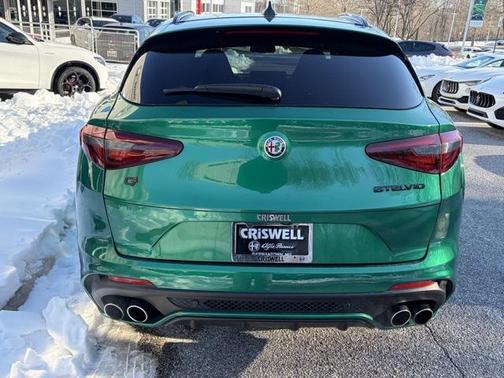 2023 Alfa Romeo Stelvio Quadrifoglio