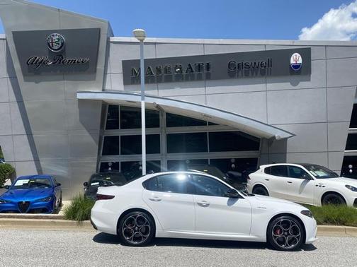 2022 Alfa Romeo Giulia Veloce
