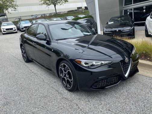 2024 Alfa Romeo Giulia Ti