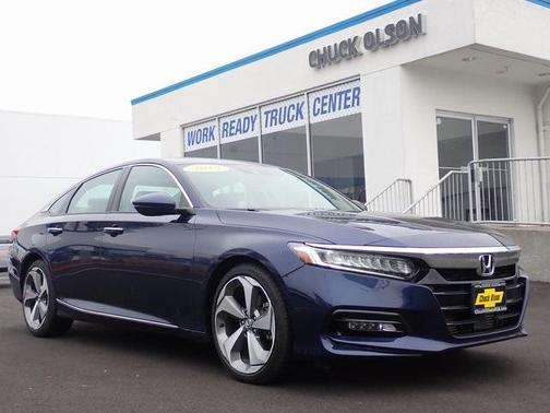 Photo 1 of 33 of 2019 Honda Accord Touring 2.0T