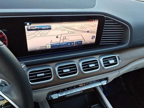 2024 Mercedes-Benz GLS 450 4MATIC