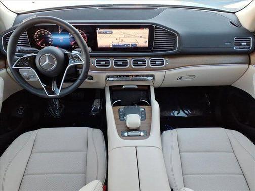 2024 Mercedes-Benz GLS 450 4MATIC