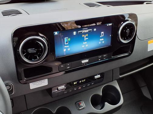 2026 Mercedes-Benz Sprinter 2500 Standard Roof